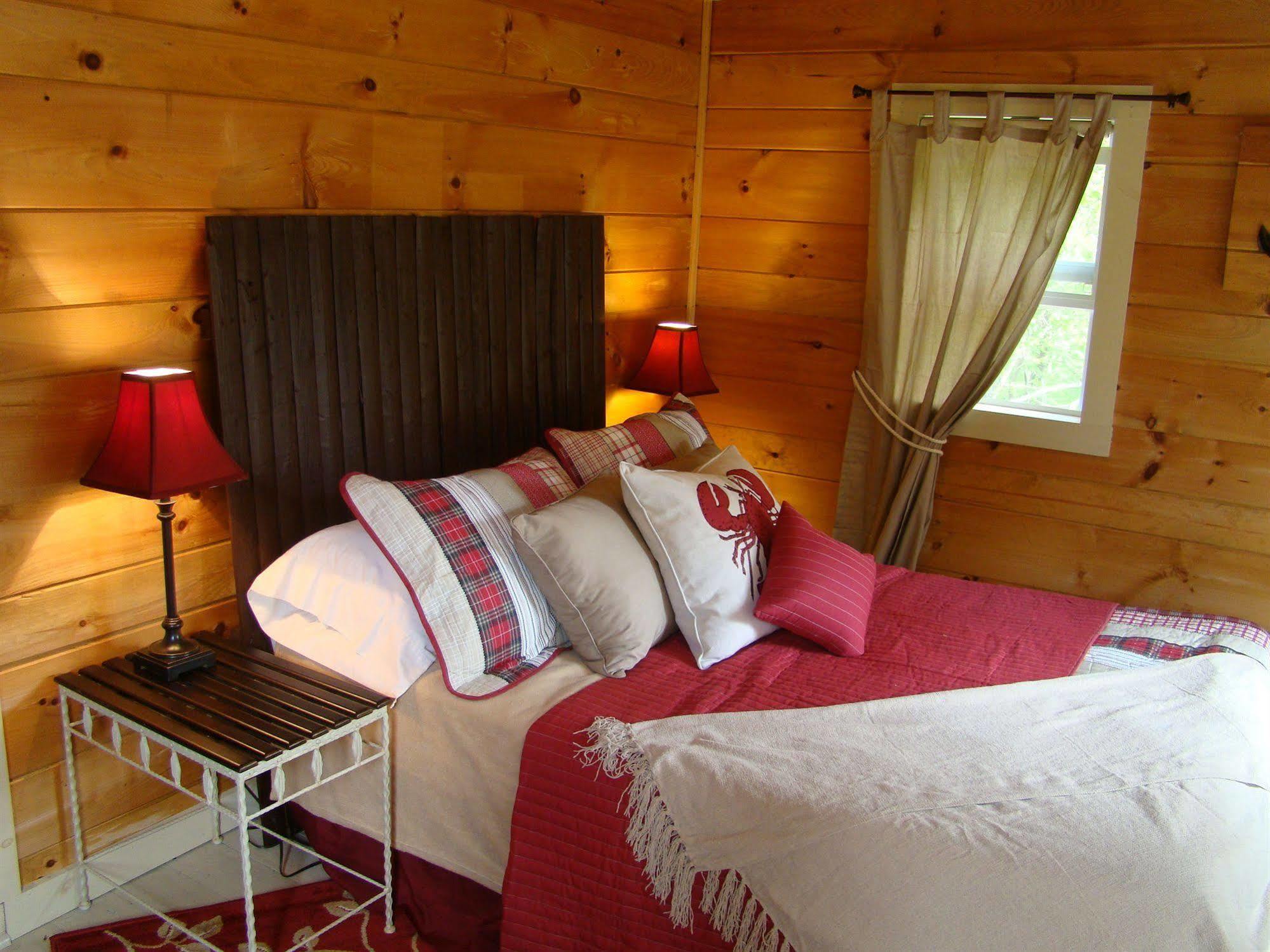 Bay Leaf Cottages & Bistro Линкълнвил Стая снимка