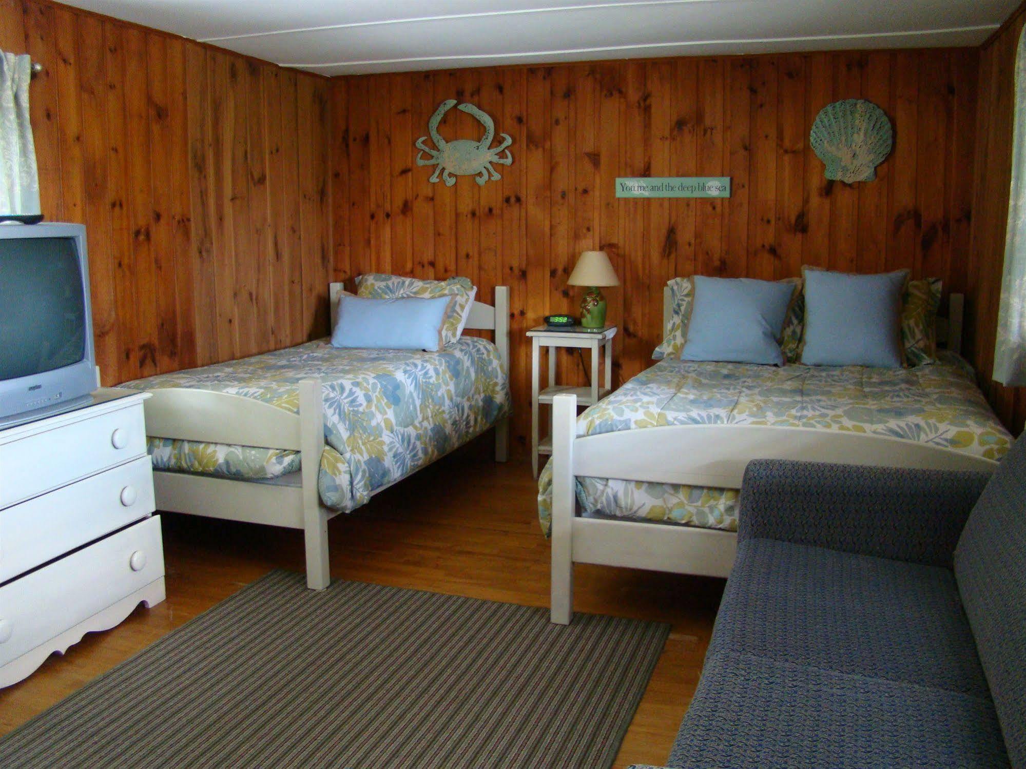 Bay Leaf Cottages & Bistro Линкълнвил Екстериор снимка